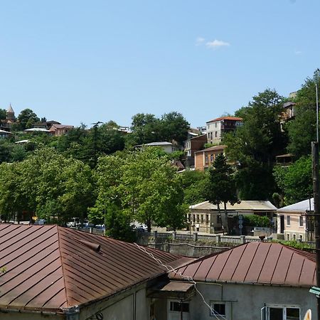 Dro Hotel Kʼutʼaisi Exterior foto
